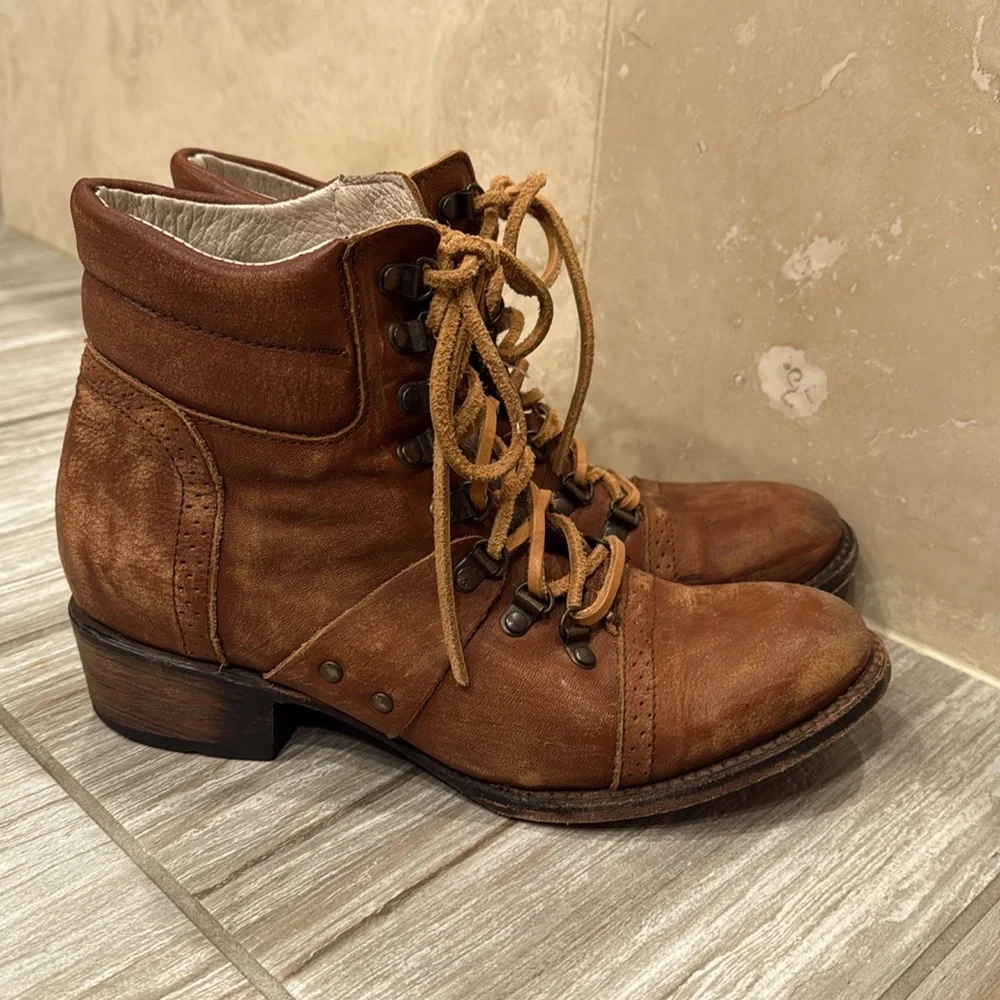 Freebird by Steven Gage boots, brown Women’s size 9, like new - Picture 2 of 9